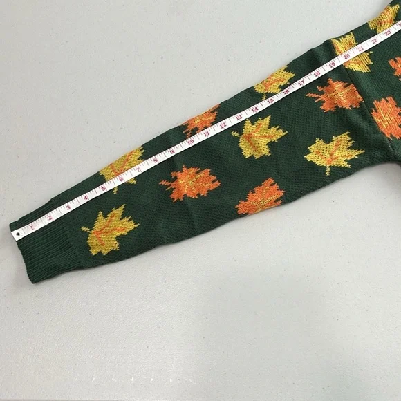 NEW Big Cozy Fall Leaf Sweater - KPJ Green Fall Leaf Knit - Women's Medium - Picture 6 of 12